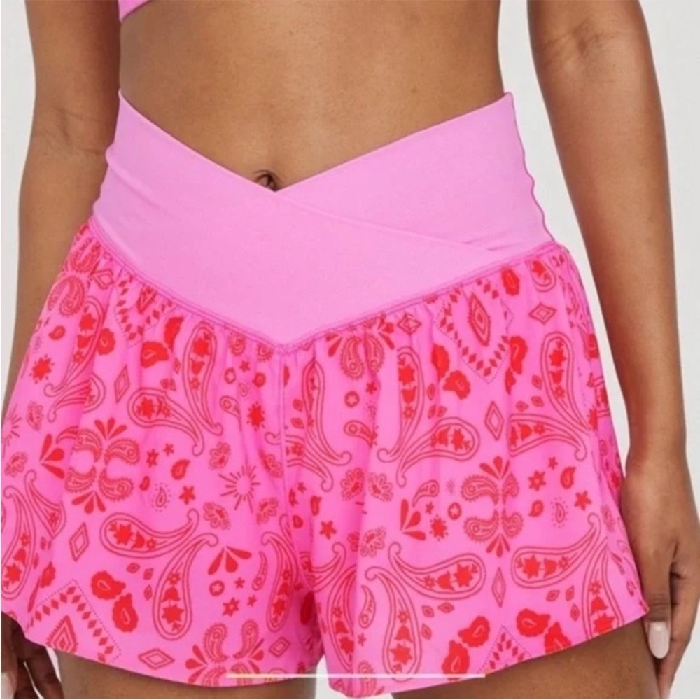 Aerie Offline Womens Shorts Crossover Waist Pink Orange Paisley Size Medium